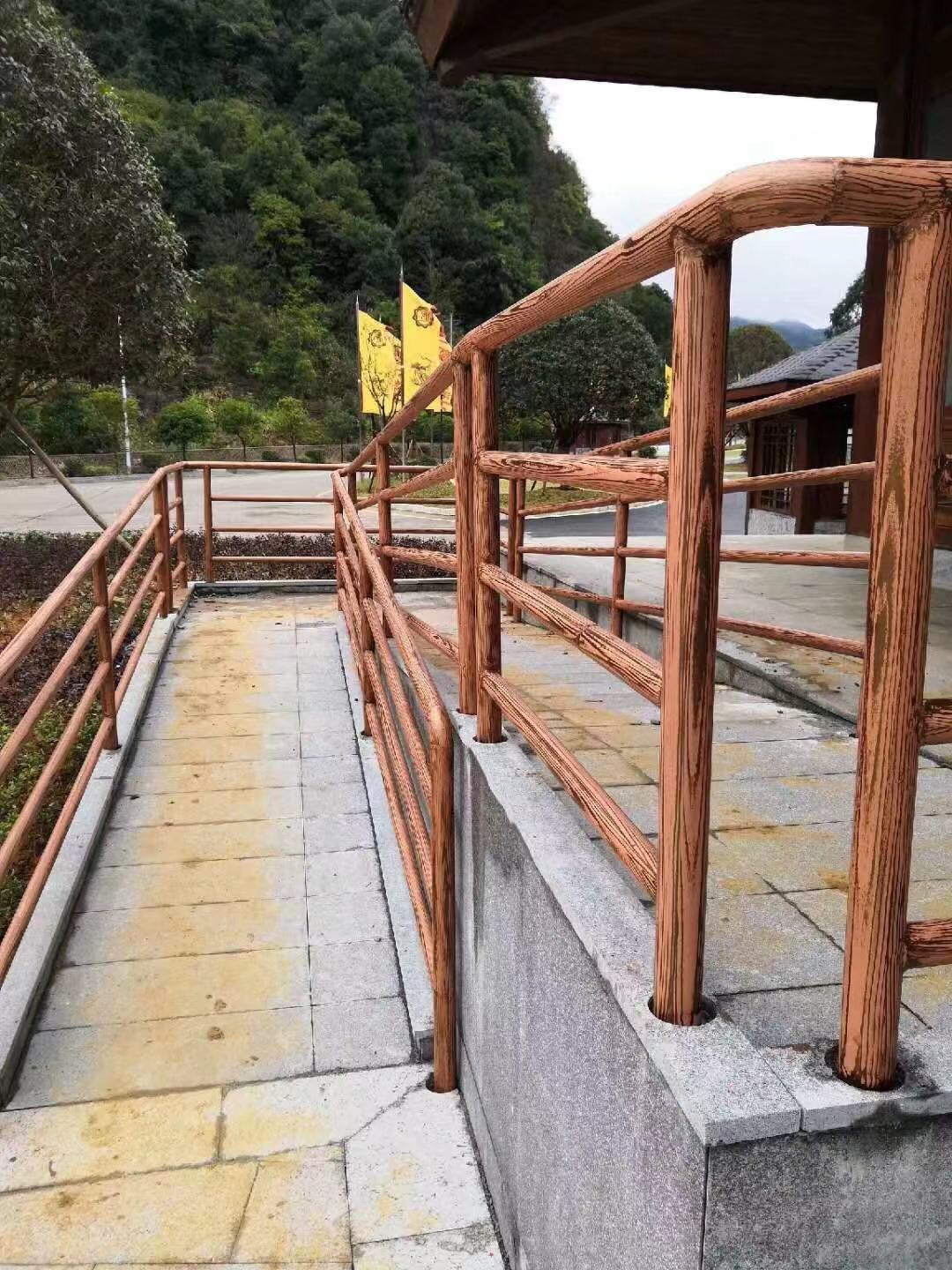 圆柱木纹漆